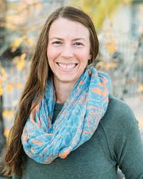 𝗧𝗲𝗮𝗰𝗵𝗲𝗿 𝗛𝗶𝗴𝗵𝗹𝗶𝗴𝗵𝘁✨ Marjorie Biggs Having initially found  yoga over a decade ago, Marjorie describes her ongoing experience as a path  of discovery, healing, and connection. The practice of yoga has been a