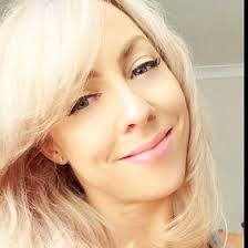 Laura Mead (lauramead26)