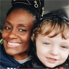 Keia Jones's Instagram, Twitter & Facebook