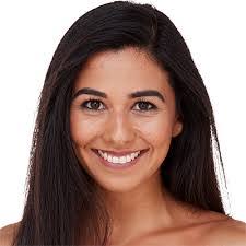 Isabella Quinn's Instagram, Twitter & Facebook