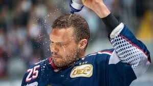 Red Bull München gleicht gegen Augsburg aus