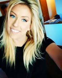 Ashley Knowles's Instagram, Twitter & Facebook