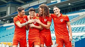 Maillots espagne euro 2020 : Tous Les Maillots De L Euro 2021 L Equipe