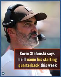 🔗: https://l.cleveland.com/ow4dlt Kevin Stefanski indicated he'll name his  Week 1 starting quarterback this week, before the Browns play their dress  rehearsal game Saturday against the Rams. Picture: AP