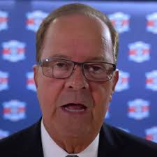 Tbt Vol nation lets show former VFL standout And Cfl Hof Jermaine Copeland  some love ,Jermaine was inducted into the CFL Hall of Fame two months ago  WELL DESERVE MY BROTHER ,Harriman