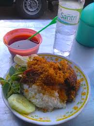 Mukbang d'kriuk ayam goreng kaki lima yang udah punya 500 cabang se indonesia! Nasi Bebek Purnama Konon Kabarnya Ini Yang Asli