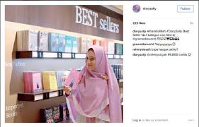 Lihat ide lainnya tentang kecantikan, hijab, jilbab cantik. Creative And Lucrative DaÊ¿wa The Visual Culture Of Instagram Amongst Female Muslim Youth In Indonesia In Asiascape Digital Asia Volume 5 Issue 1 2 2018
