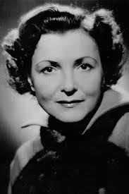 Ursula Kay's Instagram, Twitter & Facebook