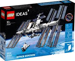 Après deux mois à bord de la station spatiale internationale (iss), les deux astronautes de la capsule crew dragon de spacex ont amerri dans le golfe du mexique ce 2 août. 21321 La Station Spatiale Internationale International Space Station Iss Ideas N 029 Autour Des Briques