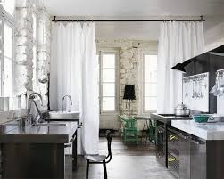 tiny studio apartment decorating ideas