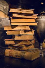 Free shipping on orders over $25 shipped by amazon. Vintage Old Books Wallpapers Top Free Vintage Old Books Backgrounds Wallpaperaccess