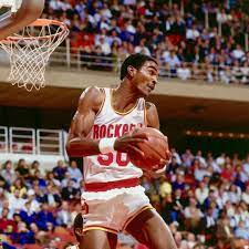 Throwback Thursday! October 29, 1983 Ralph Sampson made his debut into the NBA with the Houston Rockets, winning the NBA Rookie of the Year award. Thanks Davenport Sports Network for the content! (