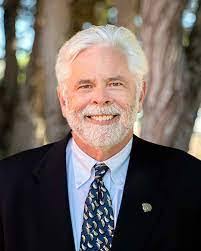 Lawrence Samuels's Instagram, Twitter & Facebook