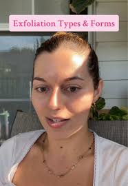 Understanding Different Exfoliation Methods for Acne