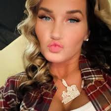 Engagement and Giveaway in HUMBLE & PAID Group