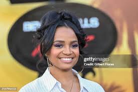 539 Kyla Performs Photos & High Res Pictures