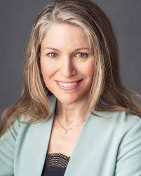 Carol Dewalt's Instagram, Twitter & Facebook