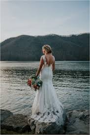 Muddy Wedding Dresses A Guide To Dress Cleaning And Preservation For Adventurous Brides Katy Sergent Tennessee North Carolina Adventurous Wedding Elope Wedding Gown Preservation Wedding Dress Preservation Bride