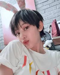 Danielle (NewJeans) 'debut' mái tóc ngắn 💇🏻‍♀️