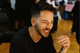 Junior Lima, da dupla com Sandy, ironiza condenação de Bolsonaro