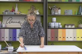 Buydirect provides comprehensive information about your query. How To Paint A Table With Chalk Paint Techniques Annie Sloan