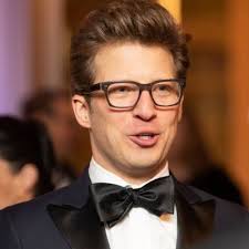 Christopher Fletcher (@chrisfletcherjr)