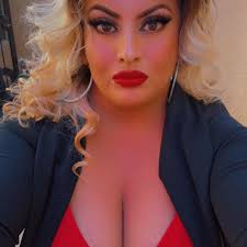 Extra wide ⬆️ @brentc361 . . . . . . #anylevellift #ford #dually #F450  #powerstroke #drw #diesel #superduty #Fordtrucks #duallyporn #liftedtrucks  #dieseltrucks #lifted #duallylife #magmared