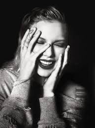 Still obsessed with Taylor Swift's Reputation era