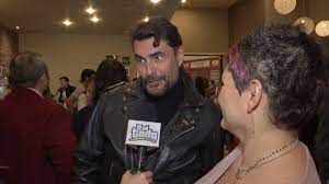 Rafa taibo y ayda valencia invitan a los fanáticos de lo paranormal a conectarse este 31 de octubre a una investigación completa de 'hay. Lo Se Todo Colombia Hoy En Losetodo No Te Puedes Perder La Entrevista Con Rafa Taibo Y Ayda Valencia Facebook