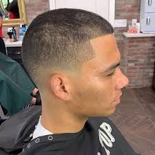 A fade is a short haircut where the sides are clipped and buzzed to create a smooth gradient effect to achieve a fade haircut, which features short hair near the neck that gradually becomes longer. 40 Awesome Low Fade Haircuts For Trendsetters 2021 Guide