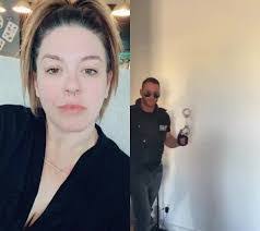 Lori Cheatham's Instagram, Twitter & Facebook