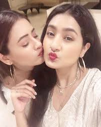 Hiba Nawab On Instagram Mean Girls Komaltindwani Noveera Rafique Mean Girls Hiba Nawab Girl