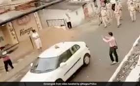The largest single day spike (24,886 cases). Nagpur Residents Shower Flowers Cheer Cops During Route March Amid Coronavirus Lockdown