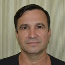 Onde o Estado não chega, a violência e o crime organizado se instalam”, diz  jornalista