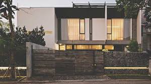 Pagar minimalis harga pagar rumah minimalis berbahan besi dan brc ditentukan dari desain model pagar tinggi tiang dan juga diameternya. 8 Desain Pagar Minimalis Yang Bikin Tampilan Rumah Makin Keren Lifestyle Liputan6 Com