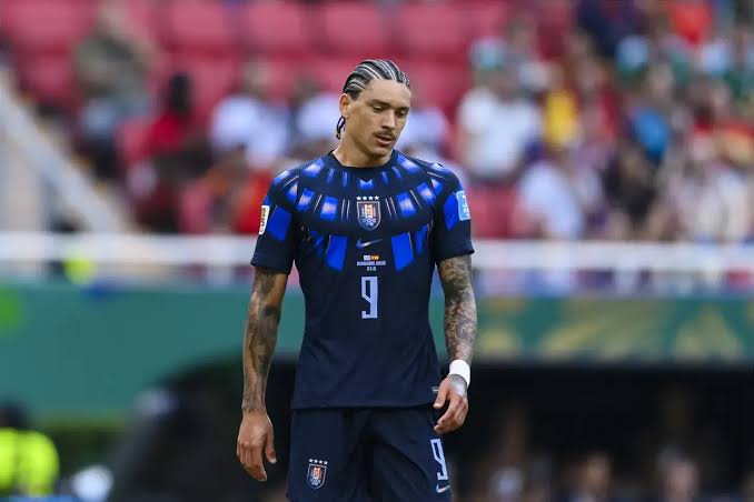 Emile Heskey explains why Liverpool could sign Darwin Nunez
