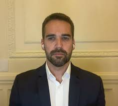 Me sinto pronto para ser candidato à Presidência", diz Eduardo Leite à CNN 