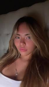 yeah i know i messed up the lyrics😔#fyp #TheHereChallenge  #FreezeFramePhoto #stitch #OscarsAtHome #NeonTwin #voiceeffects #foryoupage  #foryou #ex