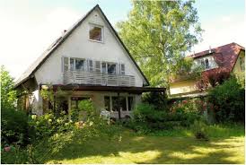 Balkon, terrasse, bad mit wanne, gäste wc, voll unterkellert, zentralheizung. Haus Zum Verkauf 53177 Bonn Schweinheim Waldstrasse 61 Mapio Net