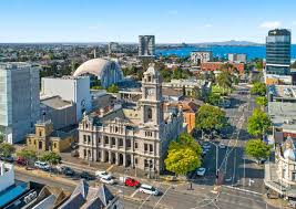 The geelong city deal is a 10 year plan to revitalise geelong and unlock the potential of the great ocean road visitor economy. Geelong Growth Fastest In Top 25 Geelong Independent