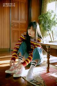 It was released on february 3, 2020 with crossroads serving as the title track. å›ž Labyrinth Concept Photo Room 8 Gfriend Yuju Kpop Girls Labyrinth