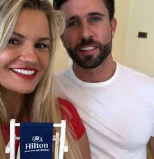 Kerry jayne elizabeth katona (born 6 september 1980) is an english singer/songwriter and tv personality. Kerry Katona Splits From Boyfriend Ryan Mahoney Entertainment Daily