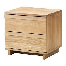 Puoi scegliere tra diversi stili, coordinabili con i nostri guardaroba, e dimensioni, che si adattano a ogni stanza della tua casa o al tuo ufficio. Comodini Ikea 2017 Foto Design Mag