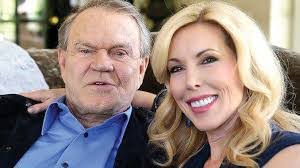 Susan Kyser's Instagram, Twitter & Facebook