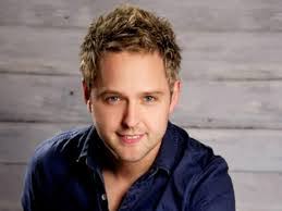 Derek Singer's Instagram, Twitter & Facebook