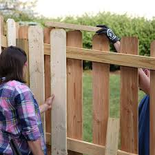Fence supply center for your fencing needs. How To Build A Diy Privacy Fence Lowe S