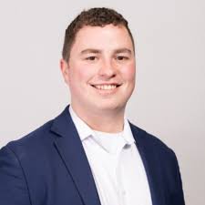 Excited to share that upon graduation from my Master of Social Work at UNC  in May I've accepted a position as a Clinical Social Worker for Neurology  at Brigham and Women's Hospital.