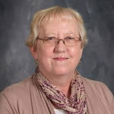 We were saddened to learn that retired Lindbergh High School German teacher  Regina Davidson passed away