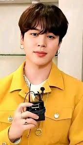 Hello my lovely fans how do I look 💟😍