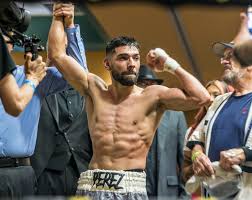 Albuquerque boxer Abraham Perez wins WBA interim flyweight title with split  decision victory